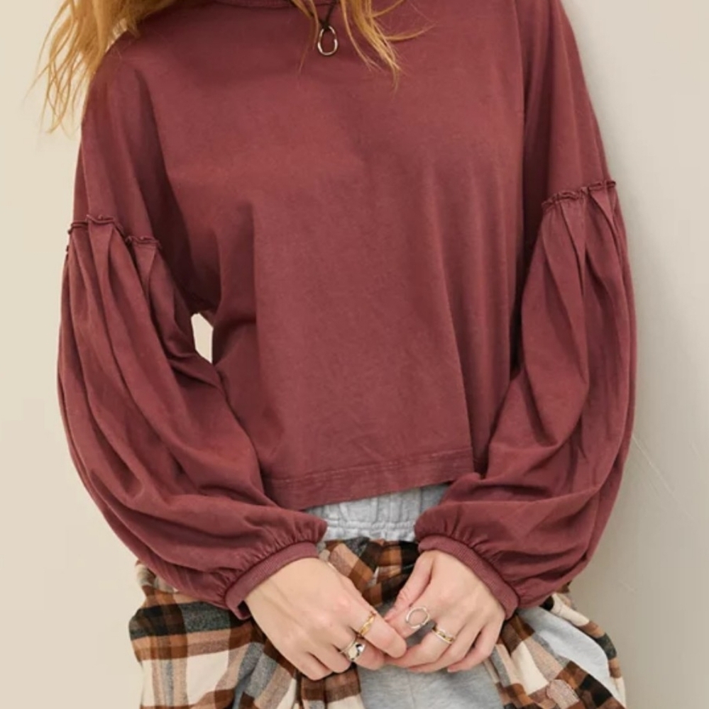 Aerie Slouchy Balloon Sleeve Top